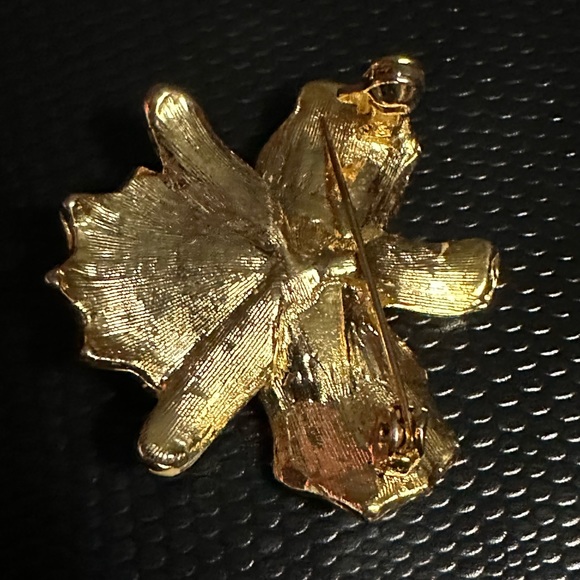 Vintage Enamel and Pearl Yellow Flower Broach - Picture 2 of 11